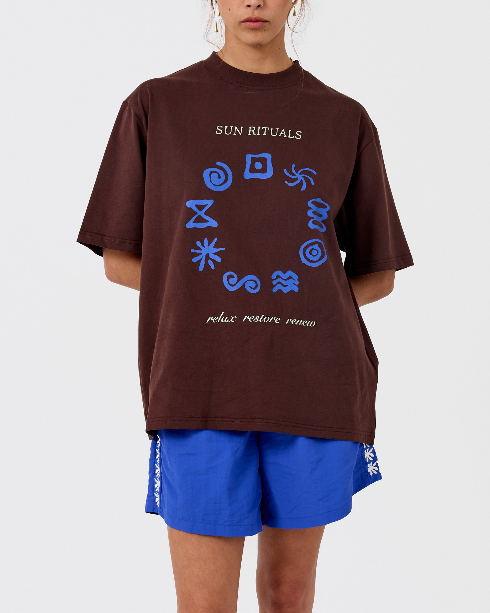 Rounded Rituals Tee // Carafe