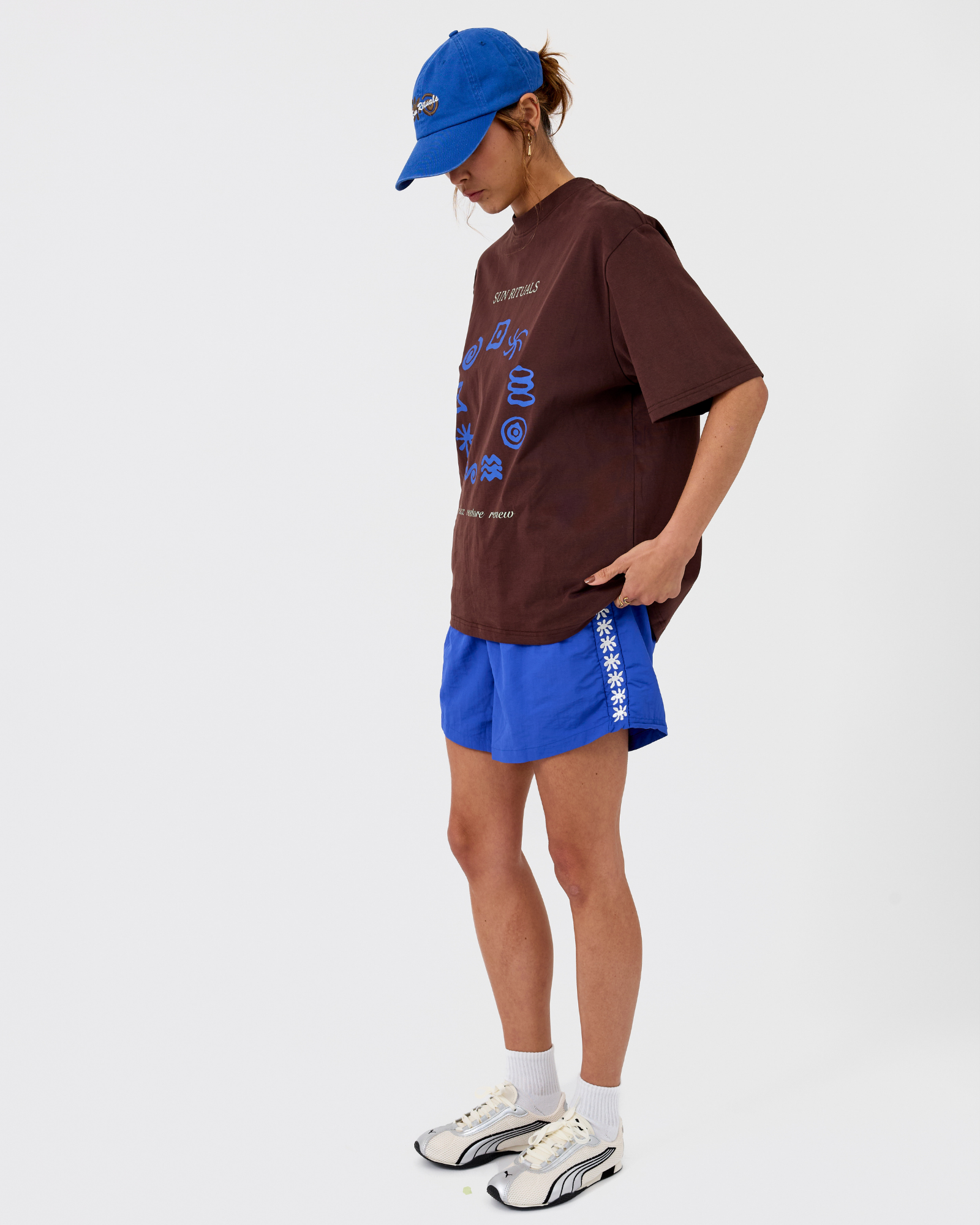 Rounded Rituals Tee // Carafe