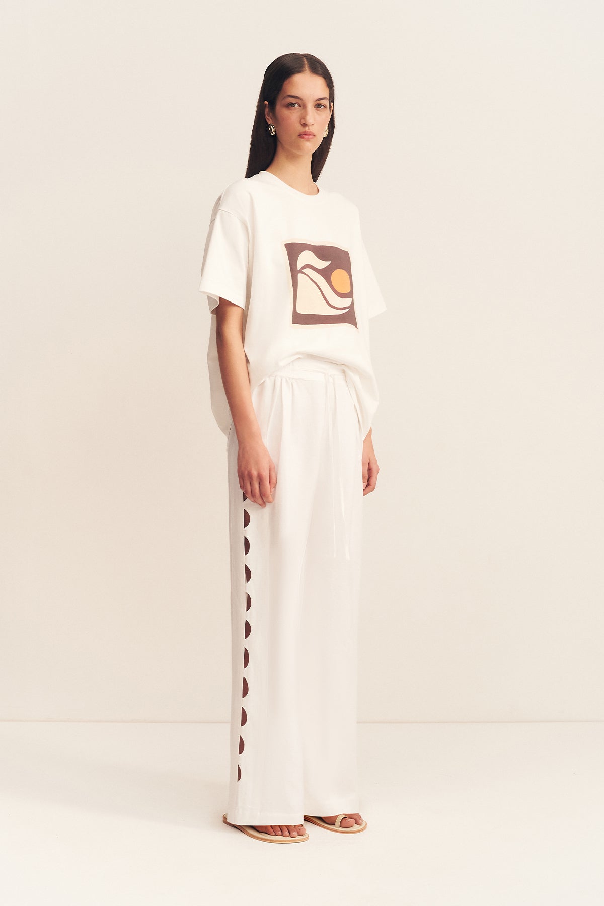 Vespertine Oversized Boyfriend T-shirt // Ivory