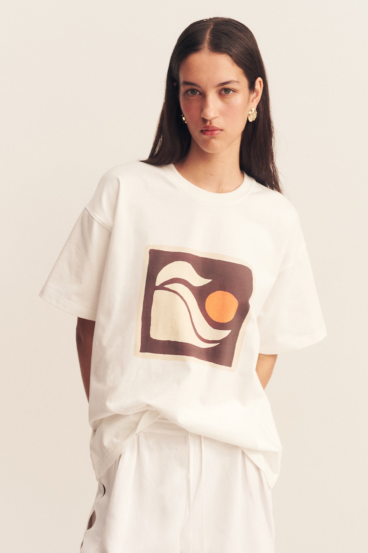 Vespertine Oversized Boyfriend T-shirt // Ivory