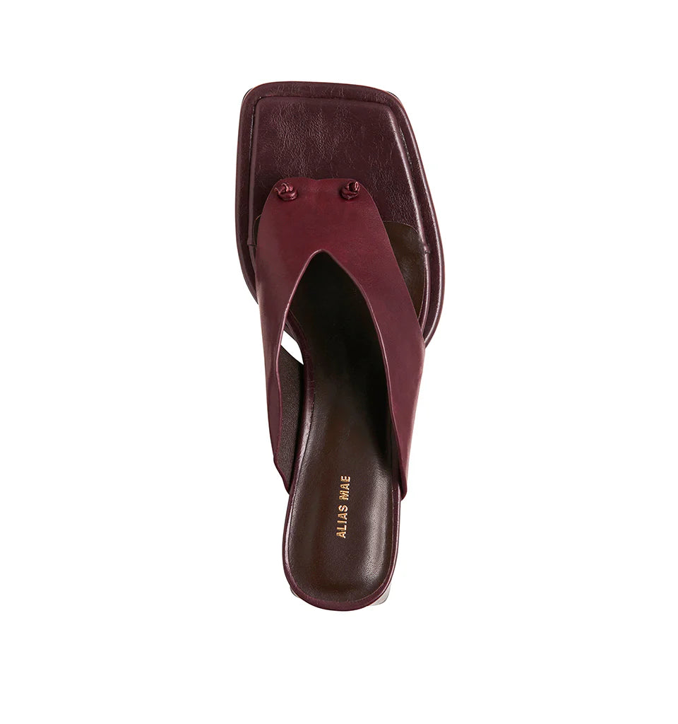Alina // Burgundy Leather