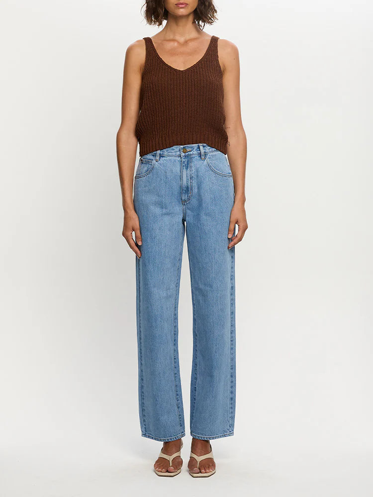 Brigette Straight Jean // Blue