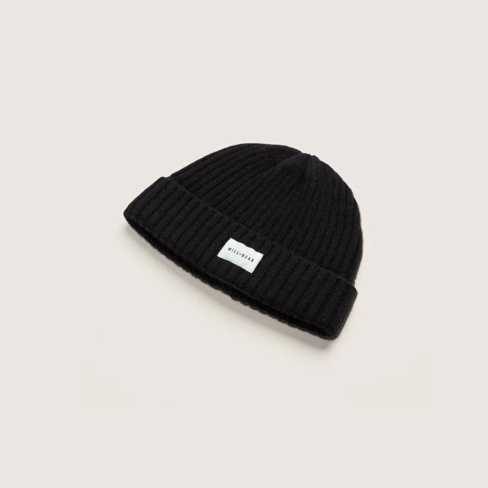 Levi // Black