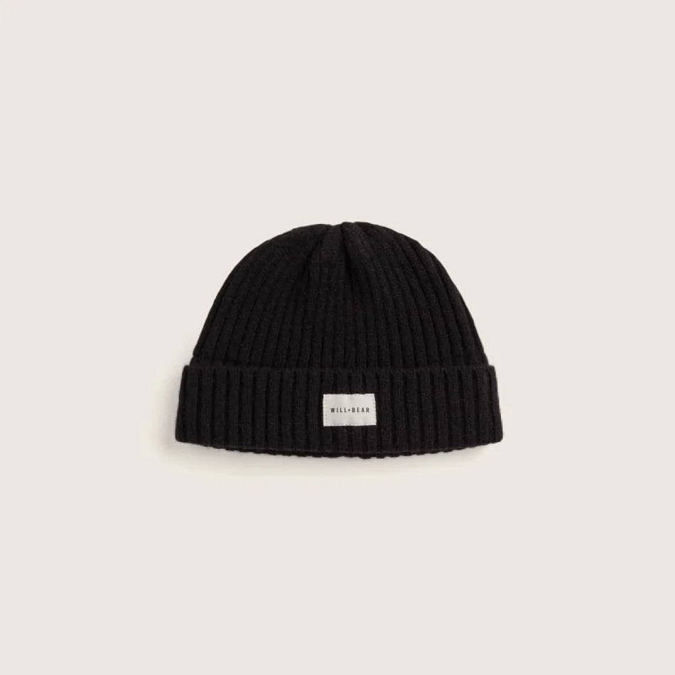 Levi // Black