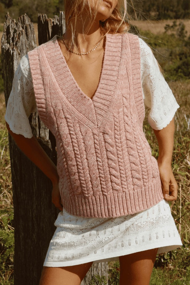 Rolling Hills Knits Vest // Dusty Rose