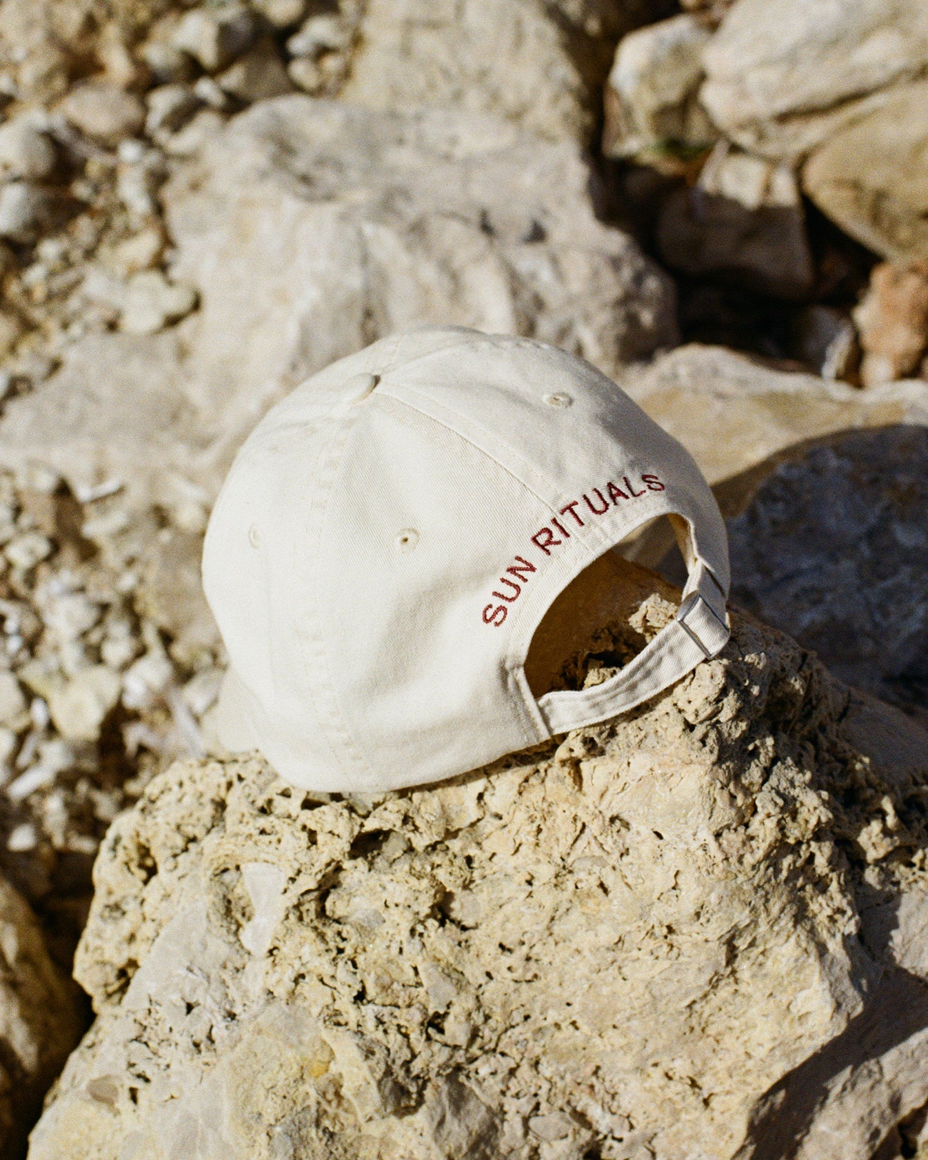Balance Cap // Biscuit