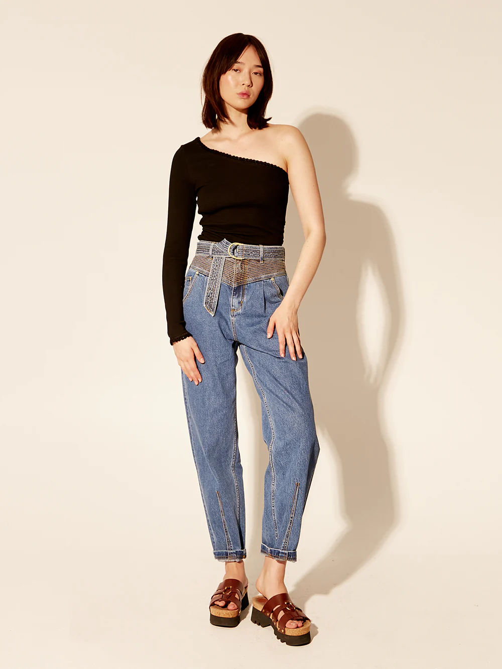 Tallulah One Shoulder Top // Black