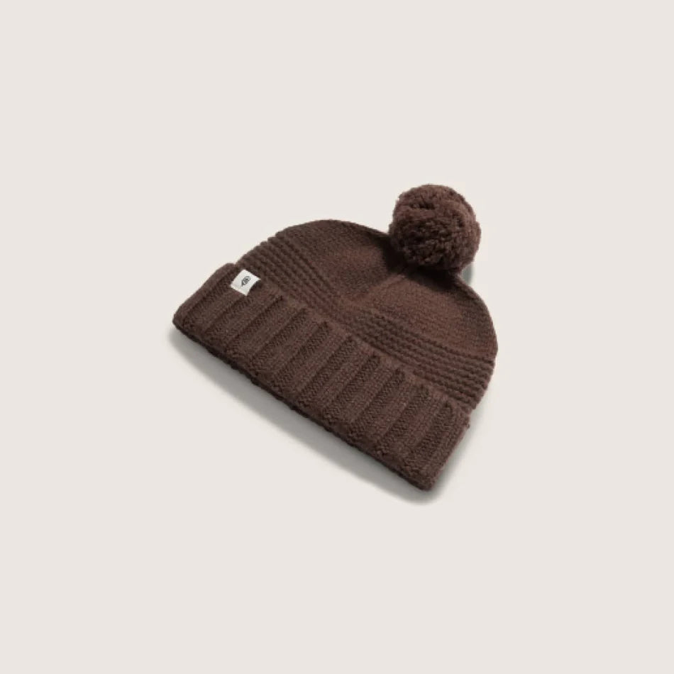 Tasman // Brown
