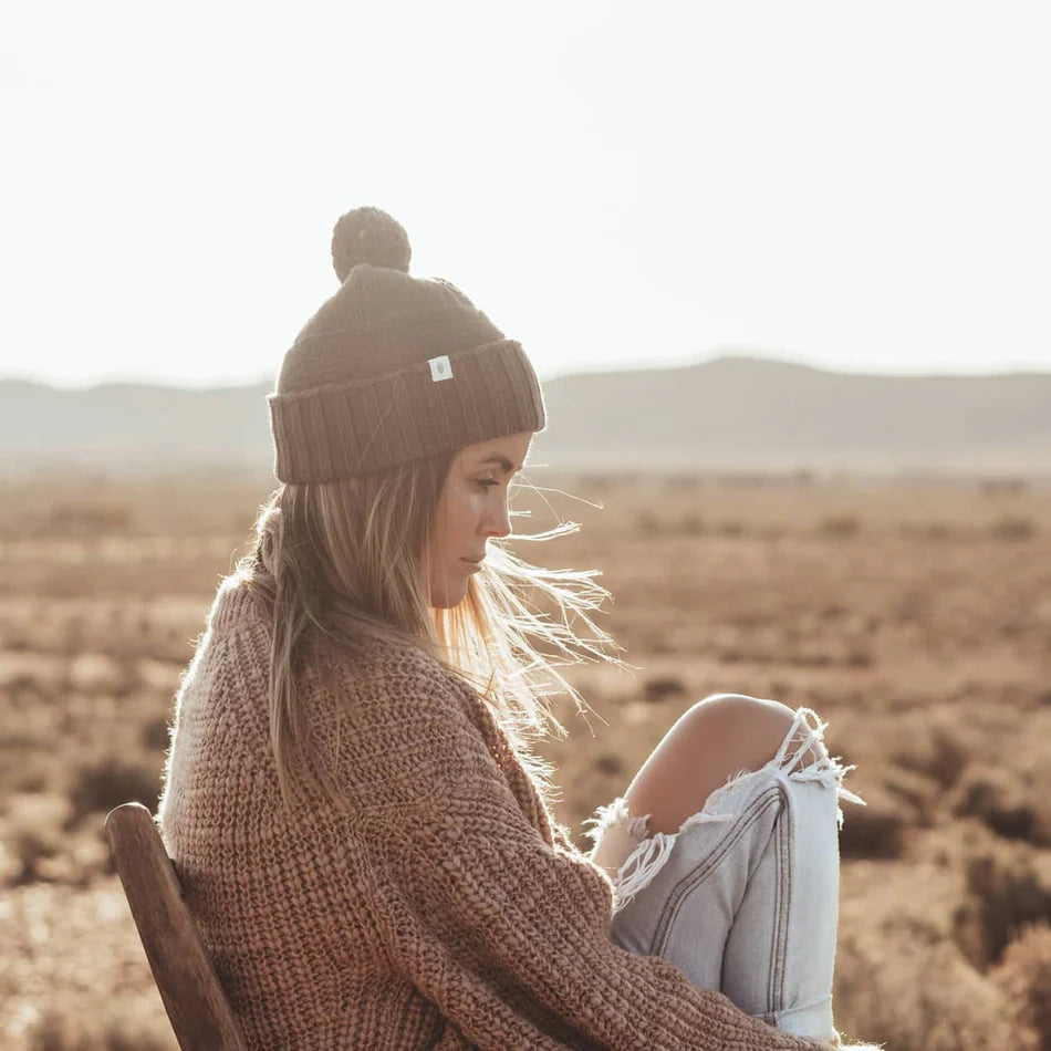 Tasman // Brown