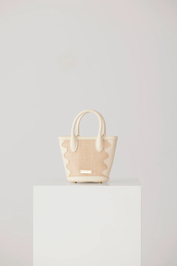 Blanca Wave Bag // Ivory