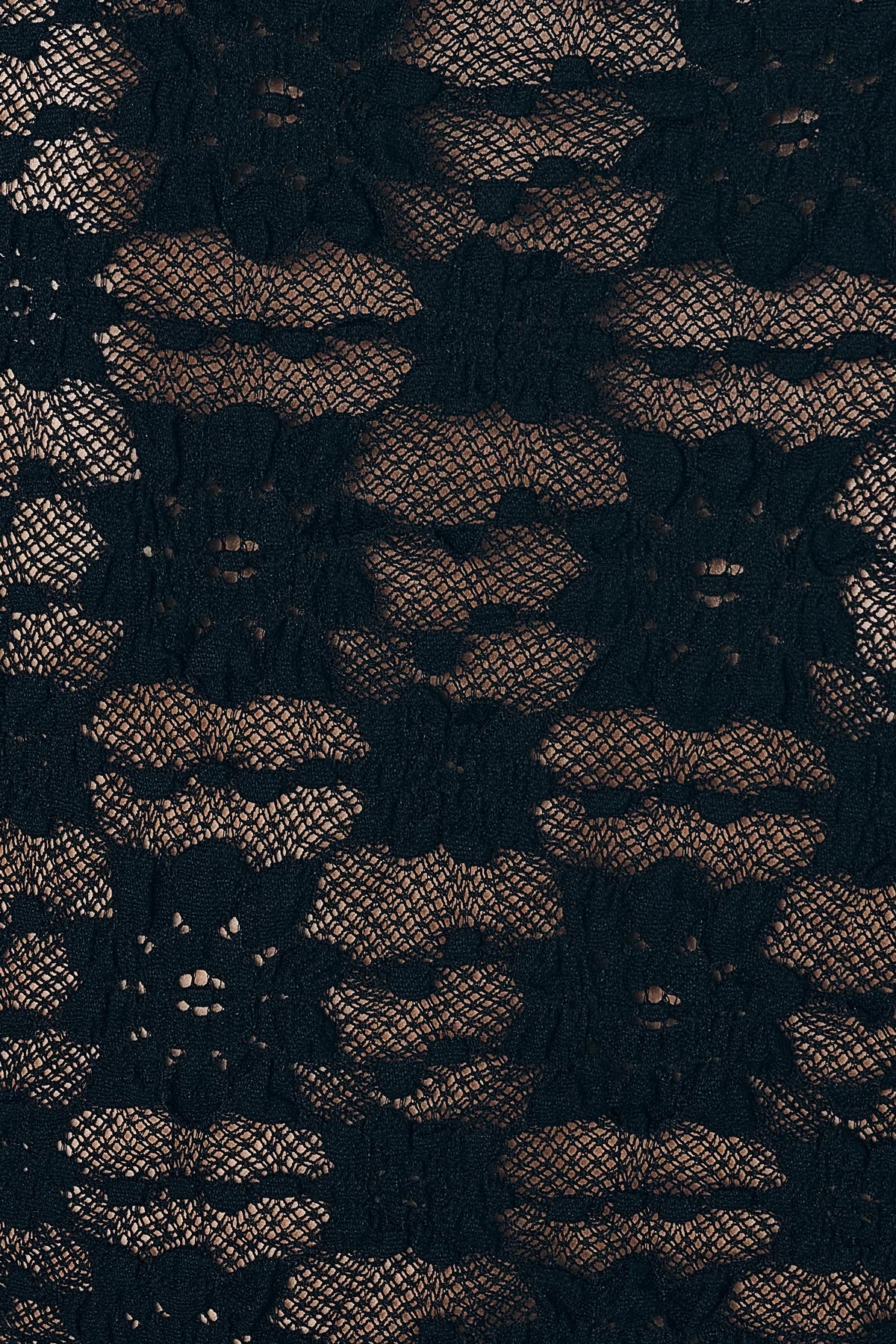 Galo Sunflower Lace Tee // Noir