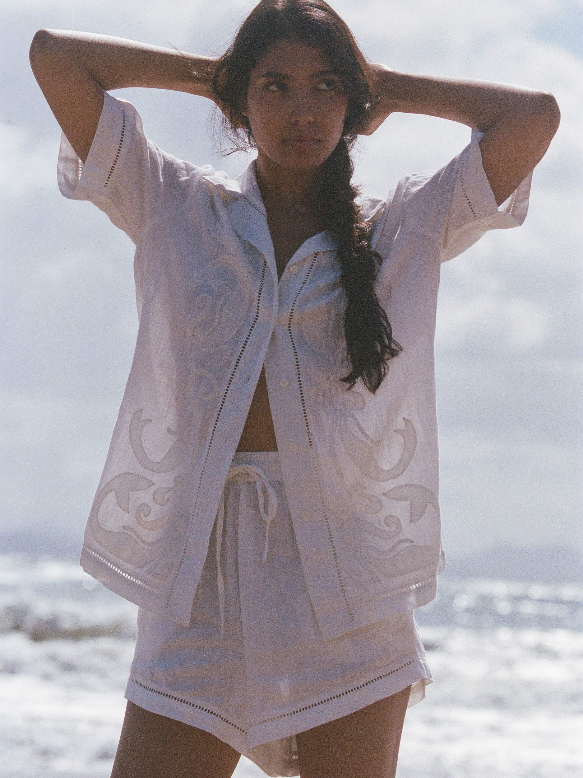 Abbey Short // Silhouette Applique