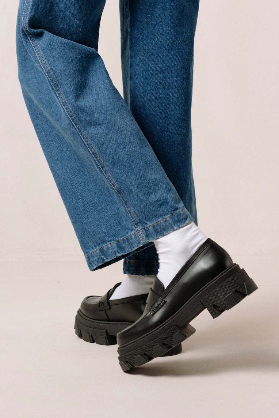 Trailblazer Loafers // Black