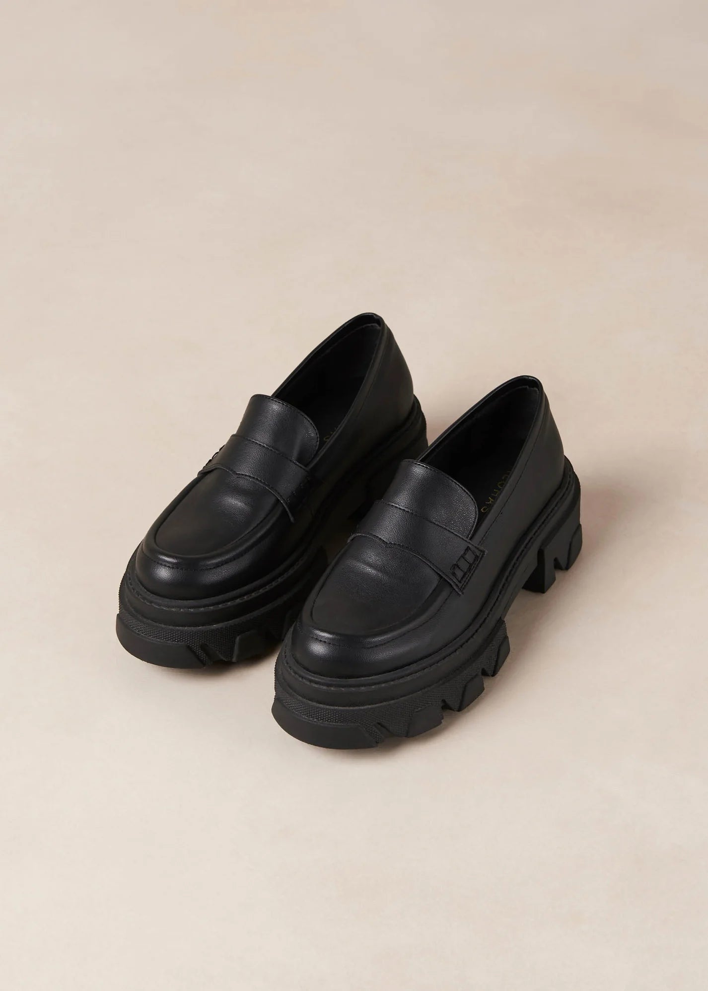 Trailblazer Loafers // Black