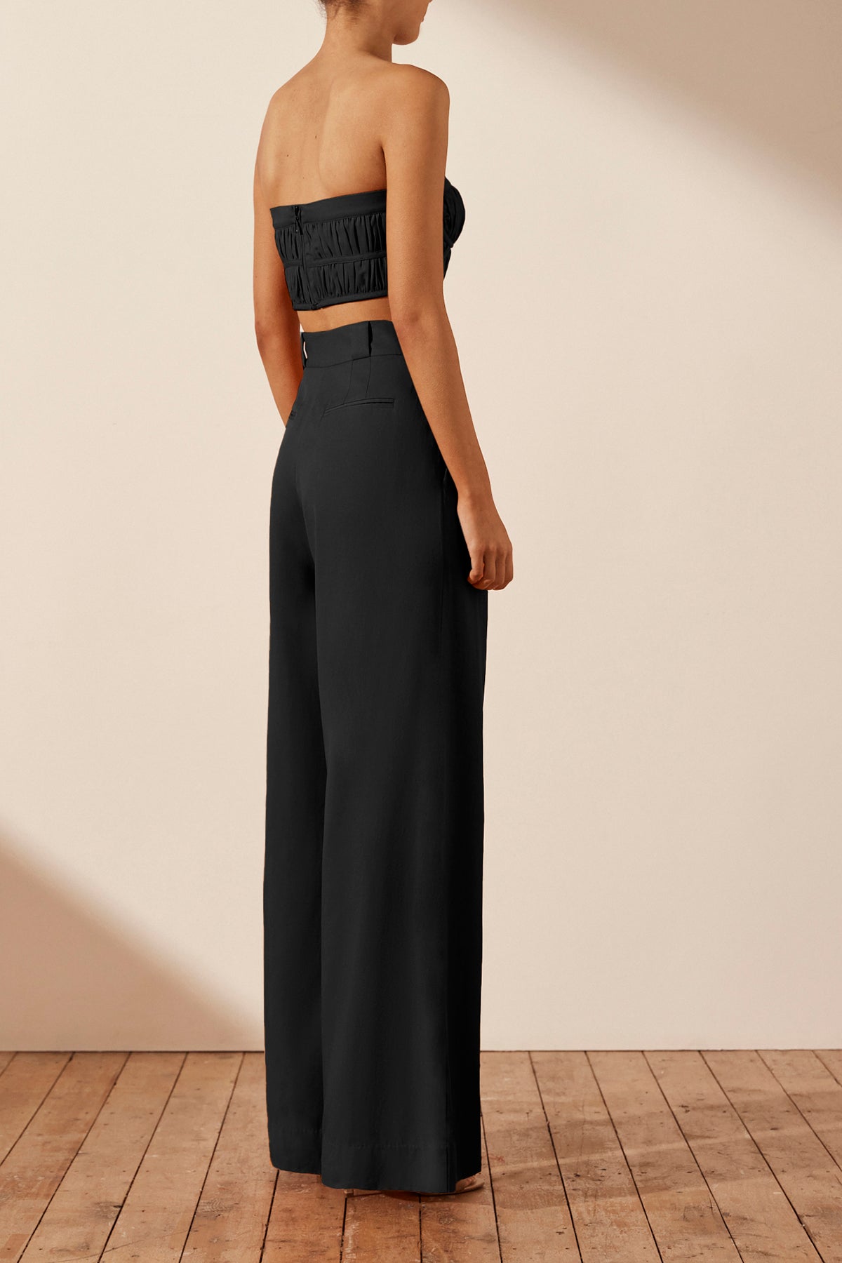 Sara Strapless Bustier // Black