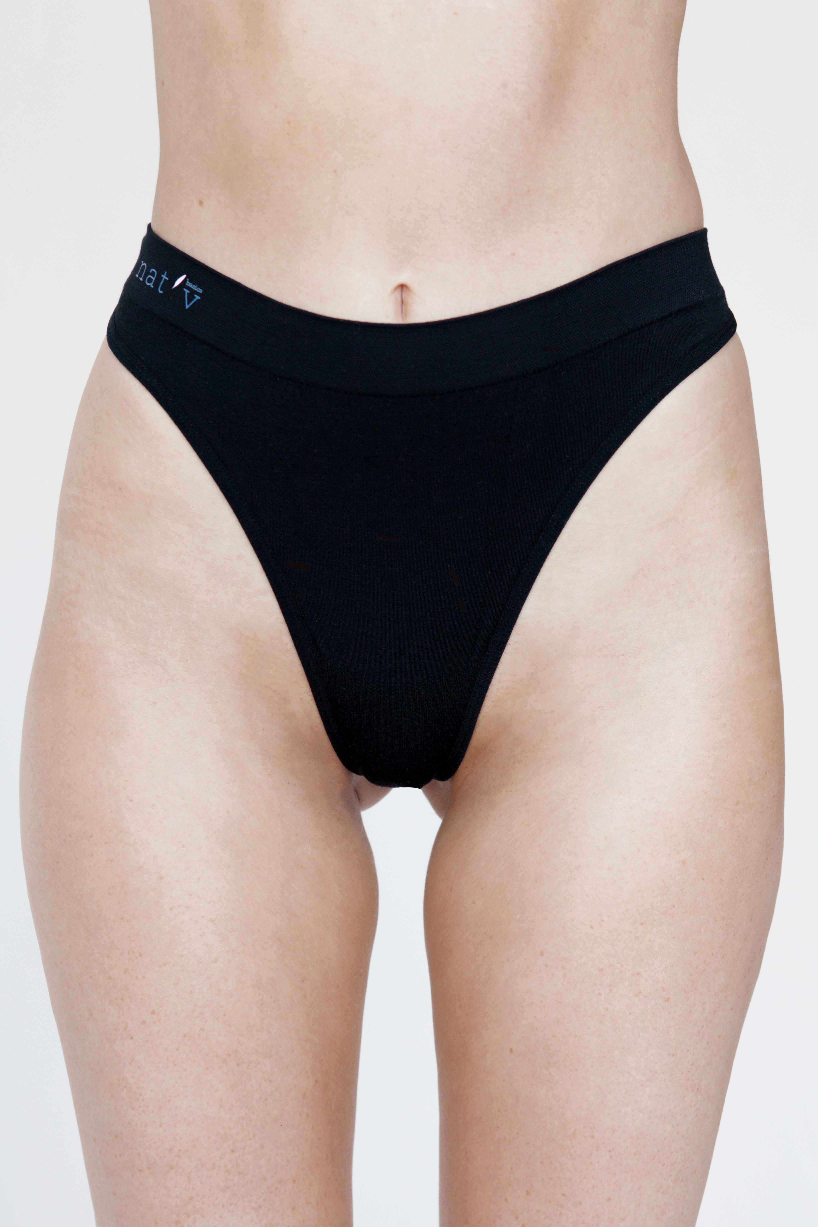 Cheeky G // Black