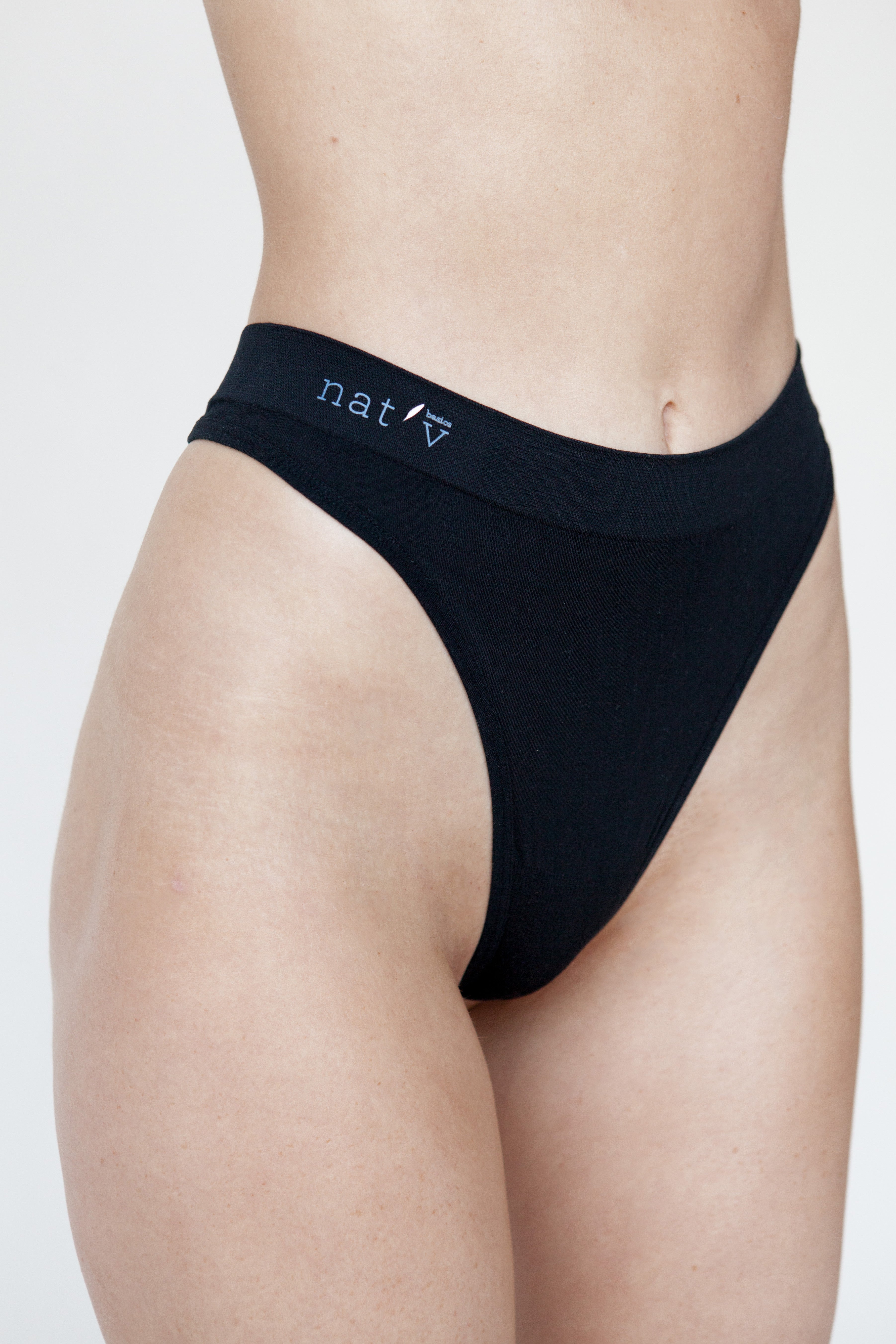 Cheeky G // Black
