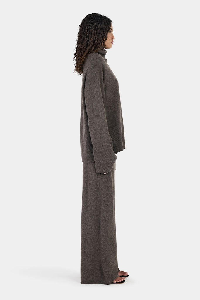 Bay Cashmere Jumper // Charcoal