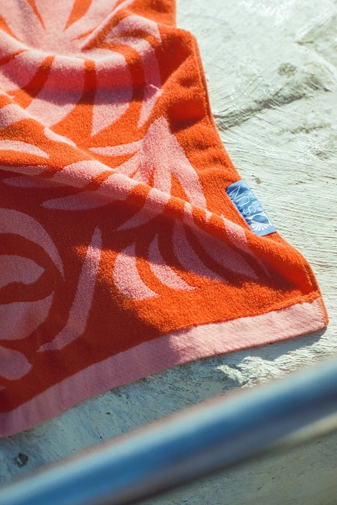 Tecopa Towel // Hot Pink