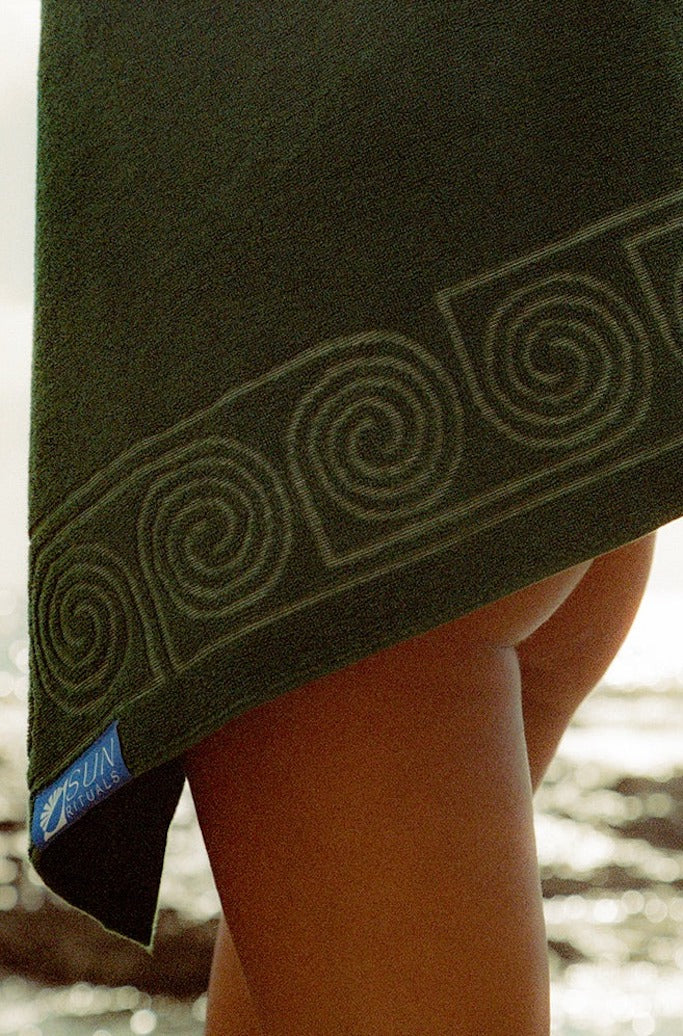 Cyclades Towel // Olive