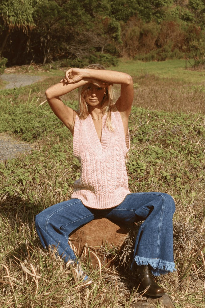 Rolling Hills Knits Vest // Dusty Rose