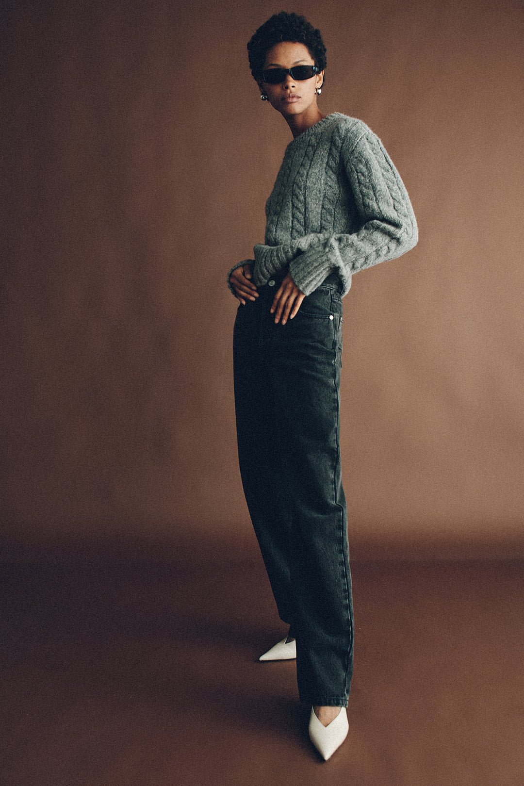 Ryan Classic Jean // Charcoal