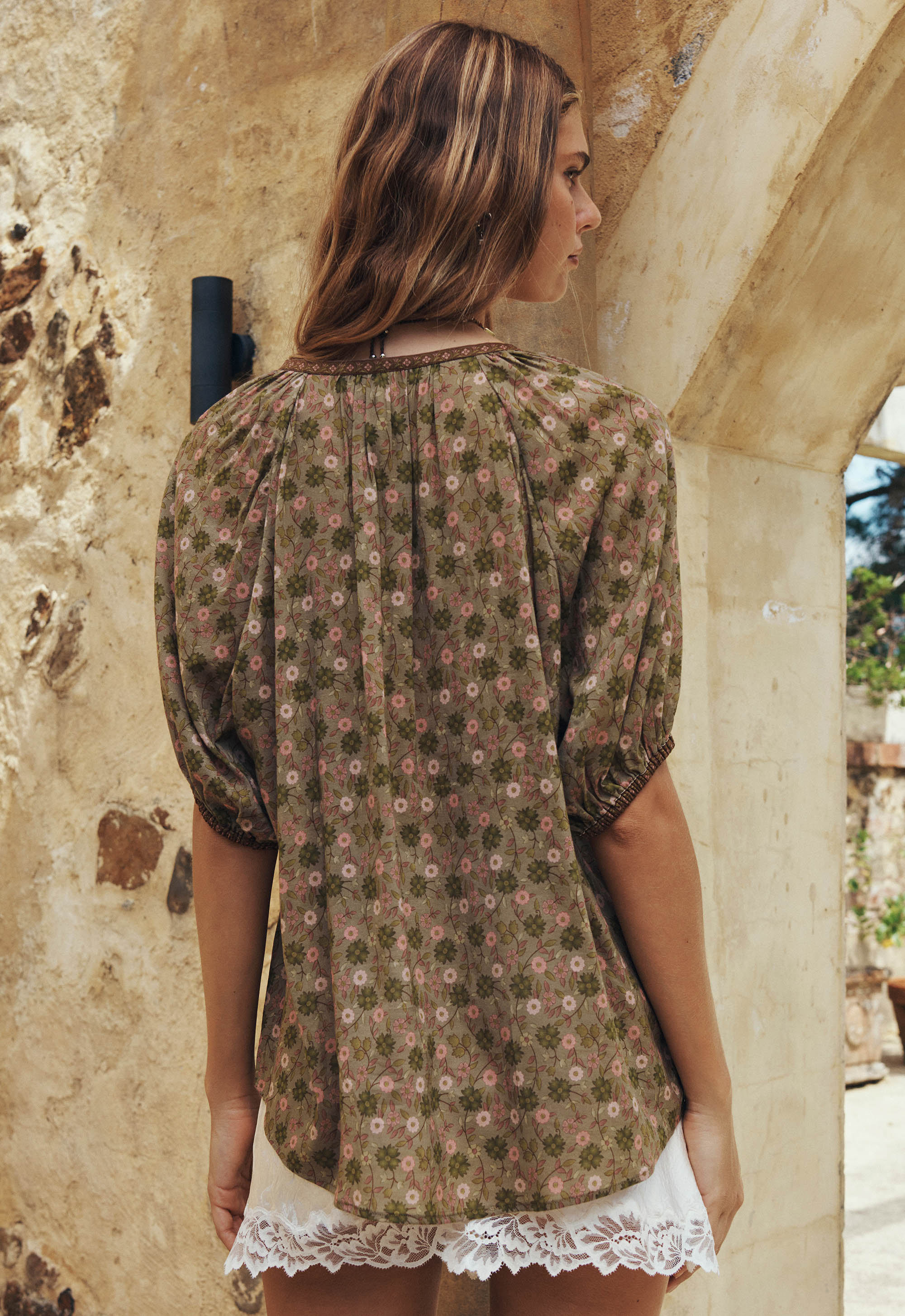 Swan Lake Short Sleeve Blouse // Sage