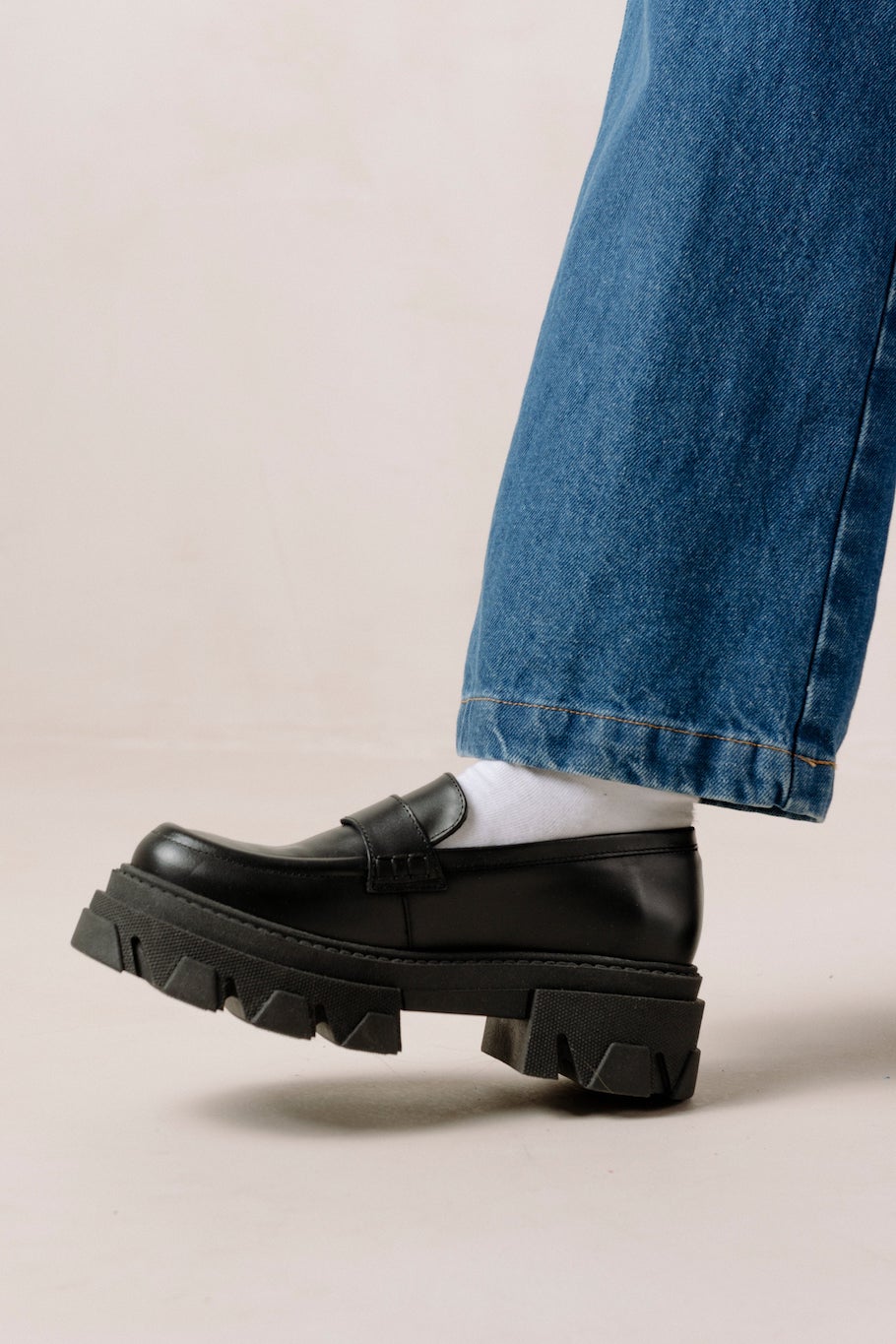 Trailblazer Loafers // Black
