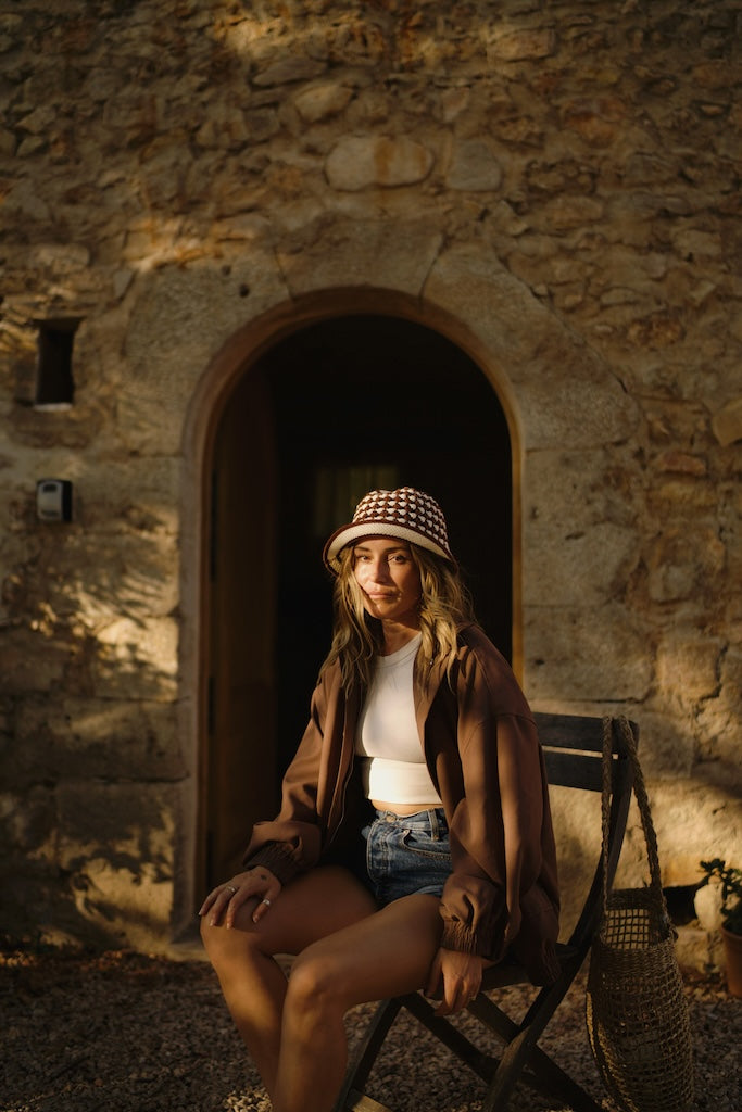 Chelsea Bucket // Brown