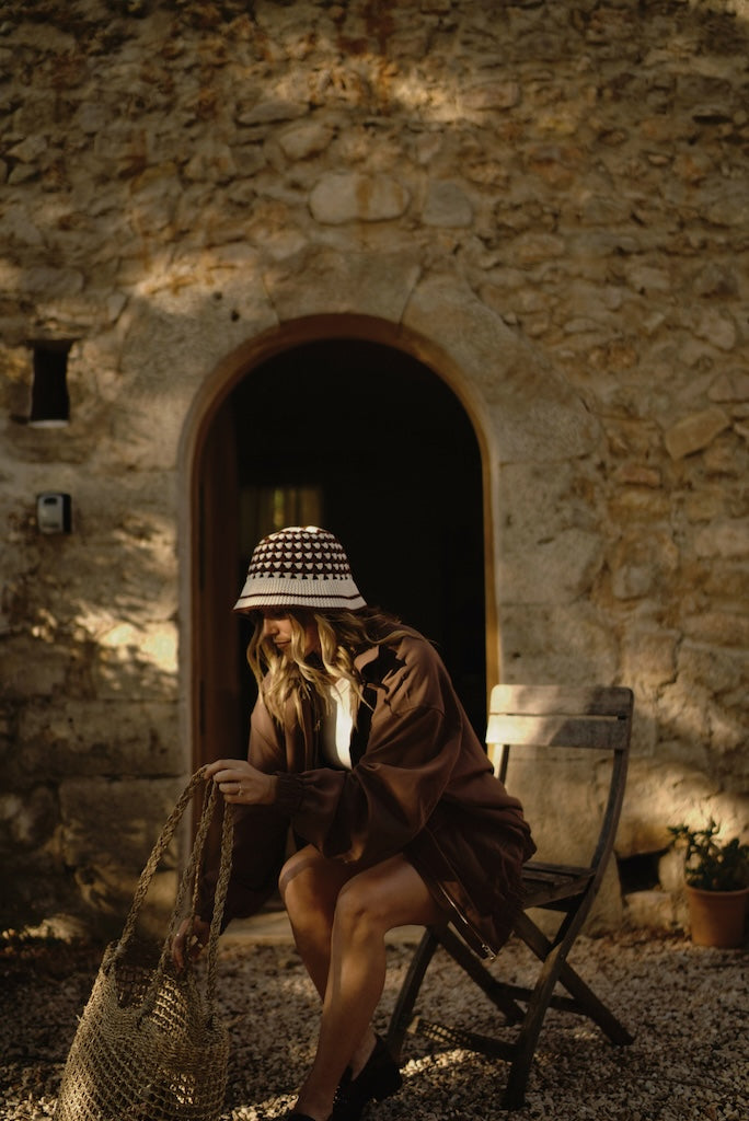 Chelsea Bucket // Brown