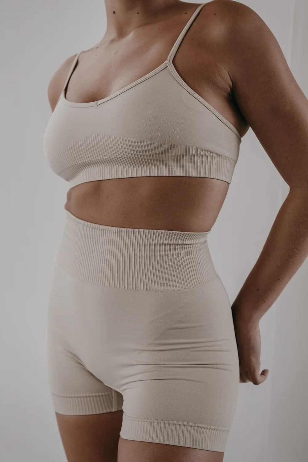 Lumi Crop // Vanilla Cream