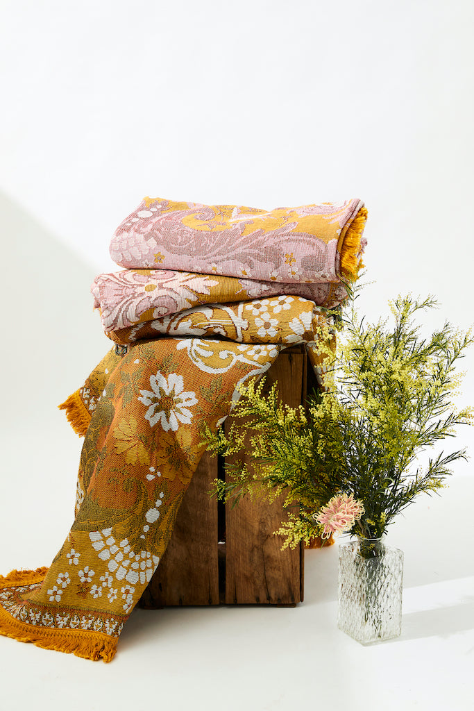 Ornate Floral Throw // Ginger